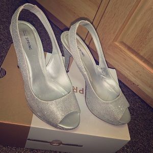 Sparkly Silver Prom Shoes